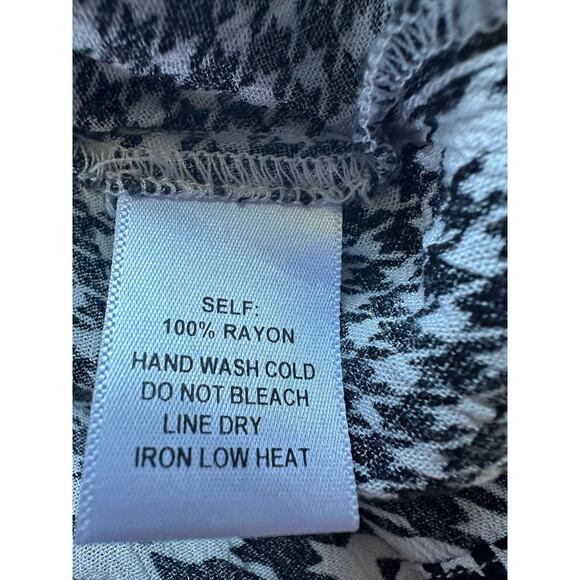 Olivia Grey Houndstooth Plaid Blouse Size L - Picture 6 of 7